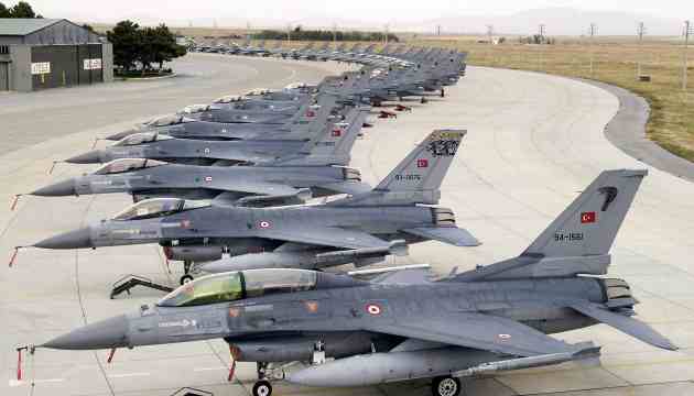 США підтримують передачу винищувачів F-16 Україні