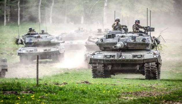 Швеція не виключає передачі Україні танків Stridsvagn 122