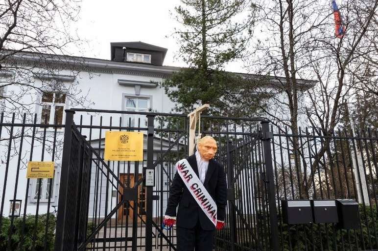 Норвегія висилає 15 рашистських розвідників-дипломатів
